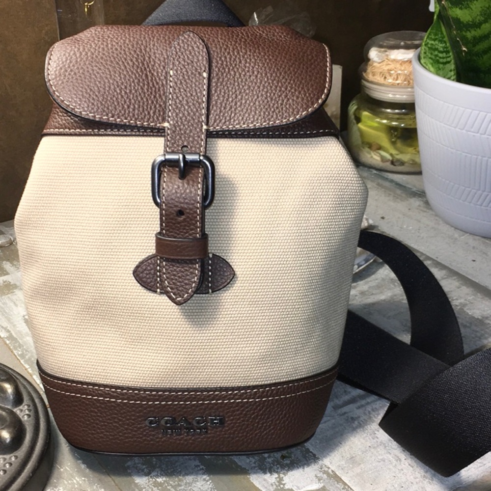 Coach Hudson Small Backpack Crossbody Unisex Canvas/Leather EUC - Picture 6 of 8